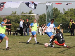 Muhtarlar Futbol Turnuvası’nda Çeyrek Finalistler Belli Oldu