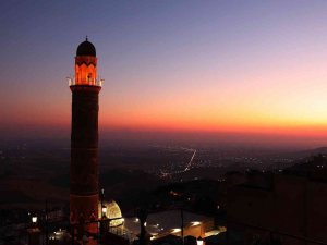 Doç. Dr. Gürbüz’den “İ̇ki Ülke İ̇ki Şehir" Sergisi