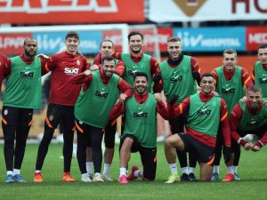 Galatasaray, Derbi Hazırlıklarını Sürdürdü