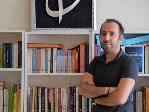 Doç. Dr. Adem Palabıyık: "Kılıçdaroğlu Önce Diyarbakır Anneleri İle Helalleşmelidir”