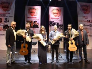 Uluslararası Antalya Gitar Festivali, Müzikseverlerle Buluştu
