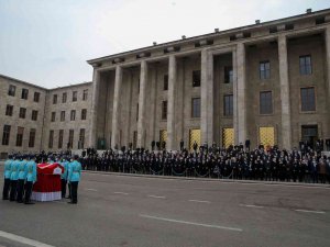 Tbmm’de Milletvekili İ̇mran Kılıç İçin Tören Düzenlendi