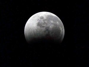 Iss’de Görevli Kozmonot, Son 6 Asrın En Uzun Ay Tutulmasını Fotoğrafladı