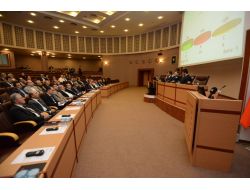 Btso, Bursa Ekonomisinin Nabzını Her Ay Meclis Üyeleri İle...