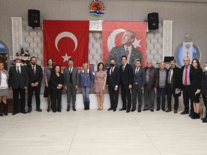 Türkiye’de 20 Yaş Üstü Her 7 Kişiden 1’i Diyabet