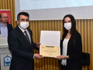Uyumayan Kütüphane’de Eğitimler Tüm Hızıyla Devam Ediyor