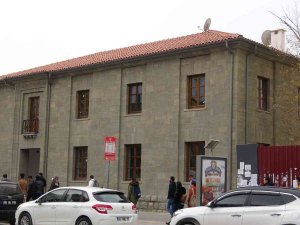 Tarihi Tekel Binasının Restorasyonu Son Aşamada