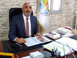 Göğebakan: "Adanalıyı Tiyatroya Doyurduk"
