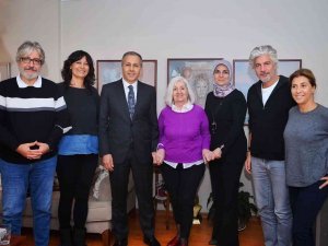 İ̇stanbul Valisi Ali Yerlikaya: “Nejat Baba’yı Oğulları Ve Ailesiyle Özlem İle Andık”