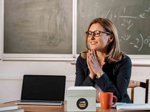 Kargoda Öğretmenlere Ve Öğrencilere 24 Kasım Sürprizi
