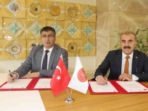 Nevü Ve Nevşehir İ̇l Milli Eğitim Müdürlüğü Arasında ’Eğitimde İ̇ş Birliği Protokolü’ İ̇mzalandı