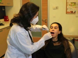 Pandemide ‘Diş Sıkma’ Şikayeti Arttı