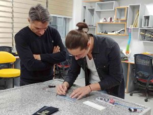 Yıllardır Kullanılan Breadboardların Yapısını Lise Öğrencisi Değiştirdi