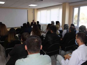 Uyanış Gençlik Eğitmenleri Yazar Erol Erdoğan İle Buluştu