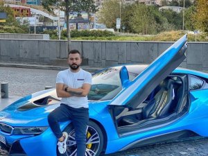 Doğum Gününde İkinci İşyerini Açtı