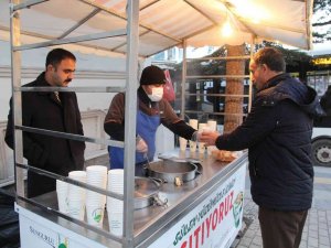 Sungurlu’da Ücretsiz Çorba İkramı Tekrar Başladı