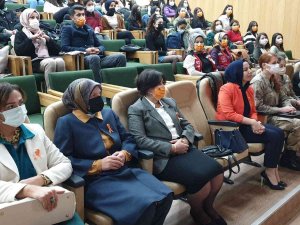 Fü’de ‘Kadına Yönelik Şiddetle Mücadele’ Konuşuldu