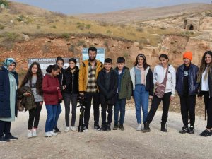 Şırnaklı Öğrenciler Tarihi Yerleri Gezdi