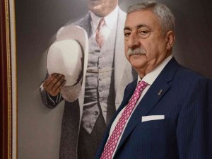 Palandöken: “Öğretmenlerimizin Hakkı Ödenmez”