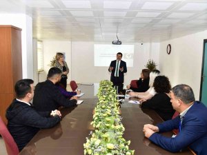 Hizmet İçi Seminerler Aralıksız Sürüyor