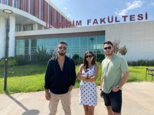 Aü İ̇letişim Öğrencilerine Reklam Ödülü