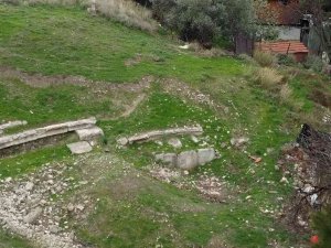 Anadolu’nun Bilinen En Eski Taş Tiyatrosu Gün Yüzüne Çıkmayı Bekliyor