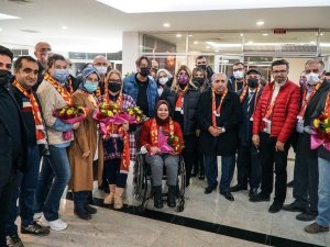 Kayserispor’dan Öğretmenlere Jest