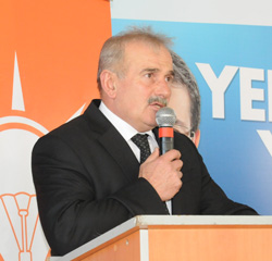 AK Parti Fındıklı'da Toraman Yeniden Başkan Seçildi