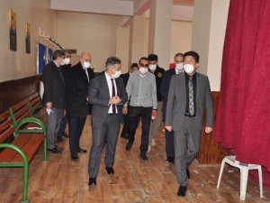 Kaymakam Taşçı İlçedeki Okulları İnceledi