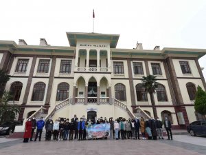 Vali Karadeniz, ‘Şehrim Benim Evim Projesi’ Öğrencileriyle Buluştu