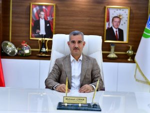 Çınar’dan Öğretmenler Günü Mesajı