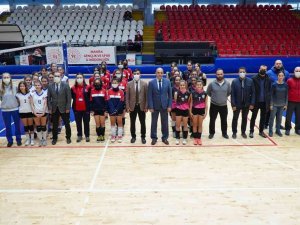Manisa’da Okul Sporları Müsabakaları Başladı