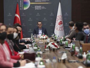 Bakan Dönmez: “Elektrikte Olduğu Gibi Doğal Gazda Da Kademeli Bir Tarife Üzerine Çalışıyoruz”