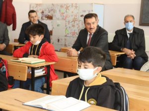 Tüfenkci’den Öğretmenler Günü Mesajı