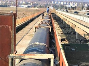 Di̇ski̇ 49 Mahalleye Su Sağlayan Çelik Borularda Bakım-onarım Çalışması Yaptı