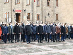 Isparta’da 24 Kasım Öğretmenler Günü Töreni