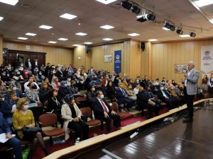 Mersin’de ’Kadına Şiddete Karşı Sıfır Tolerans’ Semineri