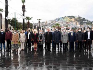 Kuşadası’nda 24 Kasım Öğretmenler Günü Kutlandı