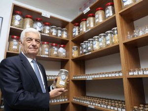 Büyükşehir Yerel Tohum Merkezi Projesi’ne Ödül