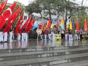 Burhaniye’de Öğretmenler Günü Kutlamaları Başladı