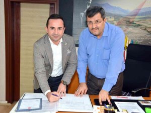 Manavgat Osb’nin Kurulacağı Arsanın Tapu Devri Gerçekleşti