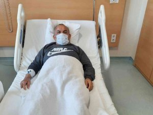 Nadir Görülen Şah Damarındaki Tümör Operasyonla Alındı