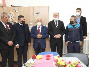 Gaziantep’te Öğretmenler Unutulmadı