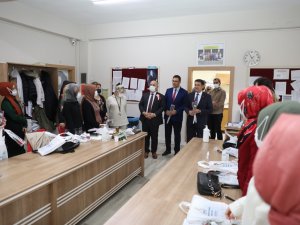 Yaklaşık 3 Bin 500 Öğretmen Tek Tek Ziyaret Edildi