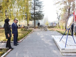 Hizan’da 24 Kasım Öğretmenler Günü Kutlandı