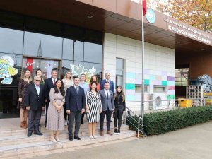 Büyükşehir Öğretmenlerini Unutmadı