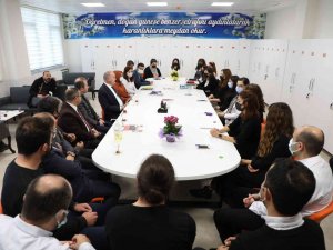 Başkan Özlü Mezun Olduğu Okula Gitti