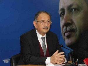 Özhaseki: “Allah Devlet Bey’den Razı Olsun, Dimdik Duruyor”