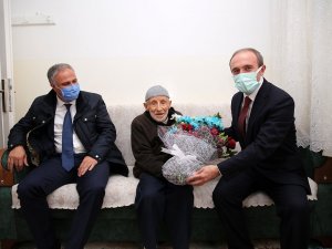 Mesleğe Adanmış Ömürlere Vali Cüneyt Epcim’den Ziyaret