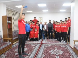Kabakcı, Güreş Sporcuları İle Sohbet Etti